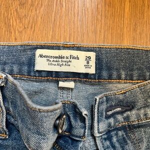 Abercrombie high rise